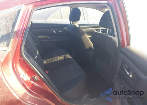 2016 Nissan Altima 2.5/2.5 S/2.5 Sl/2.5 Sr/2.5 Sv из США, поврежденный, VIN 1N4AL3AP6GC186618